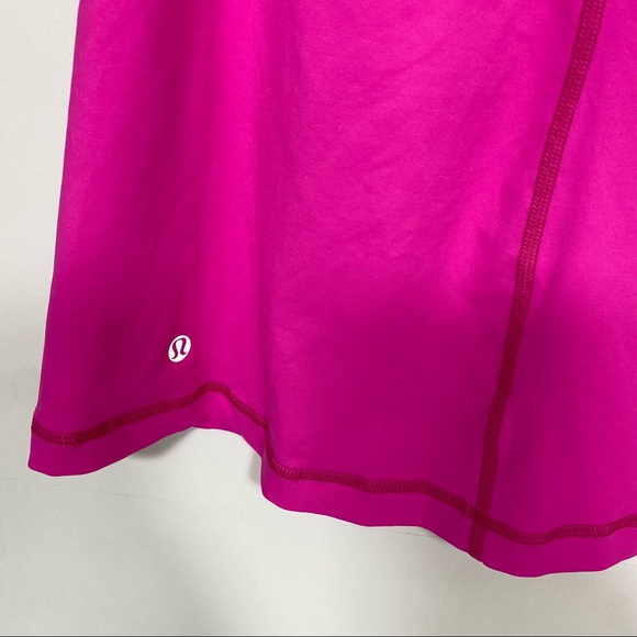 Lululemon Wandering Yogi tank (size 6) - Picture 3 of 5